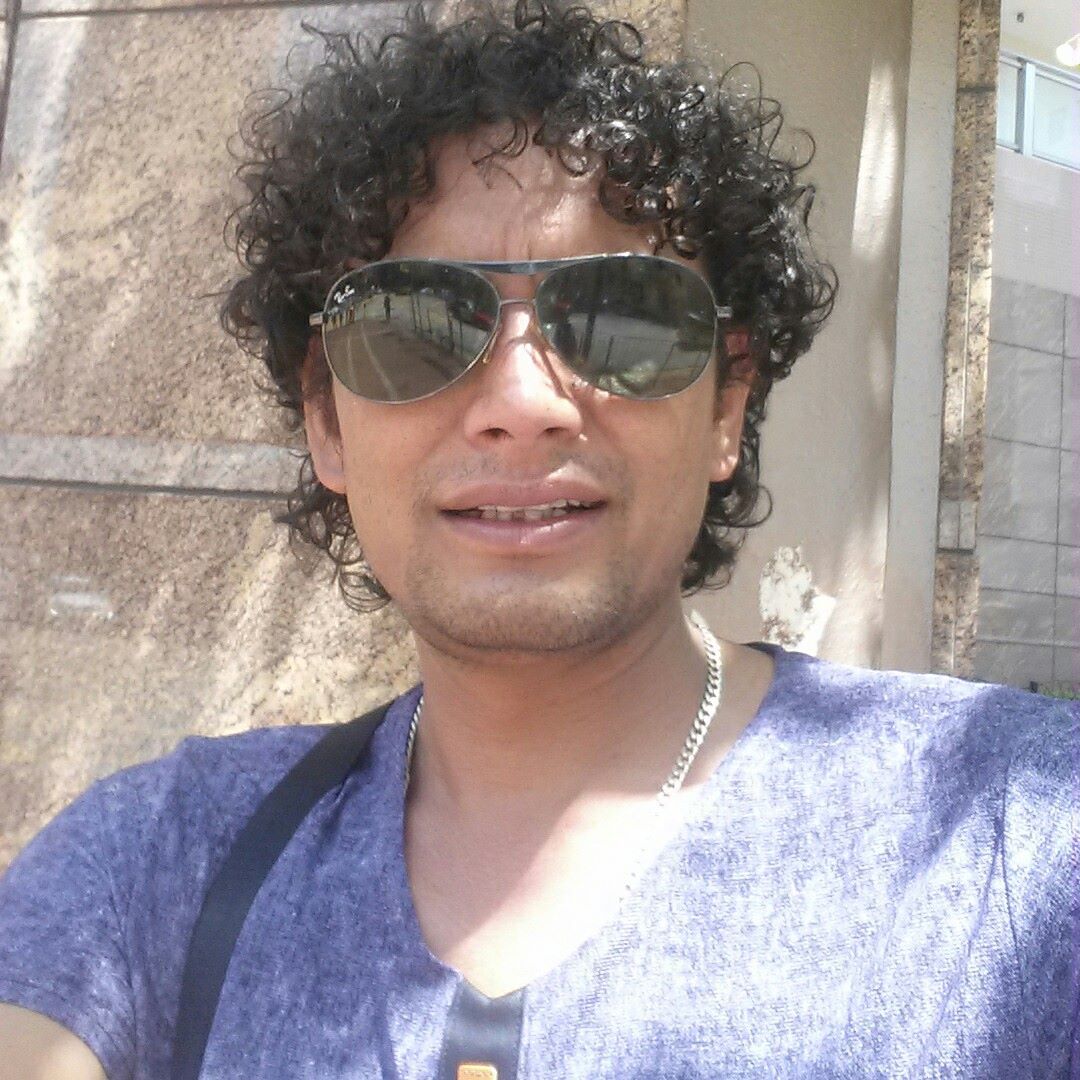 संगीत चोरीको आरोप प्रमाणित गर्न वसन्त सापकोटालाई महेश खड्काको चुनौती